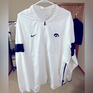 Iowa Hawkeye On-Field Nike 1/4 Zip Pullover